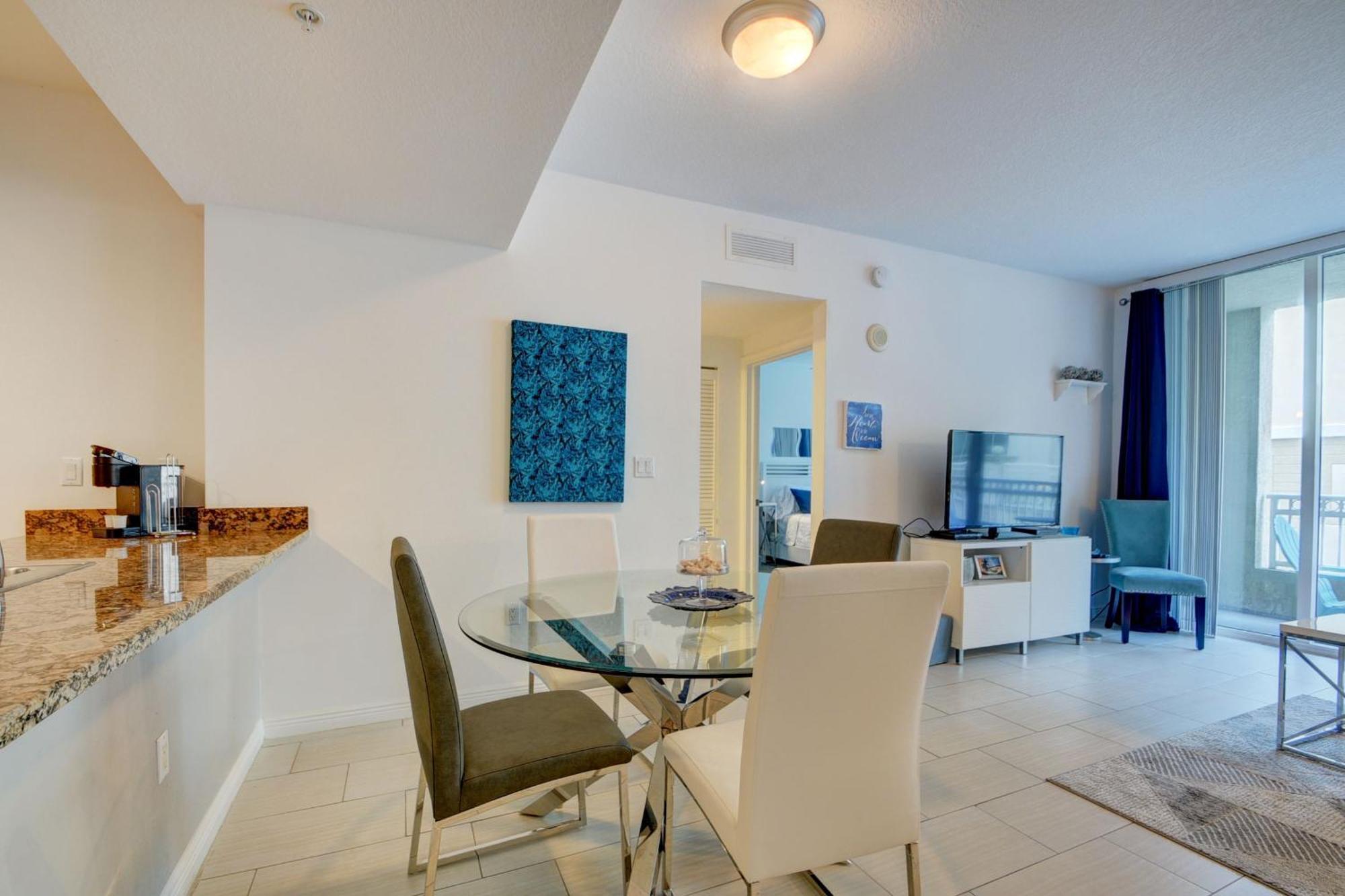 Amazing One-Bedroom In Casa Costa!Beach Pass Inc! 보인톤비치 외부 사진