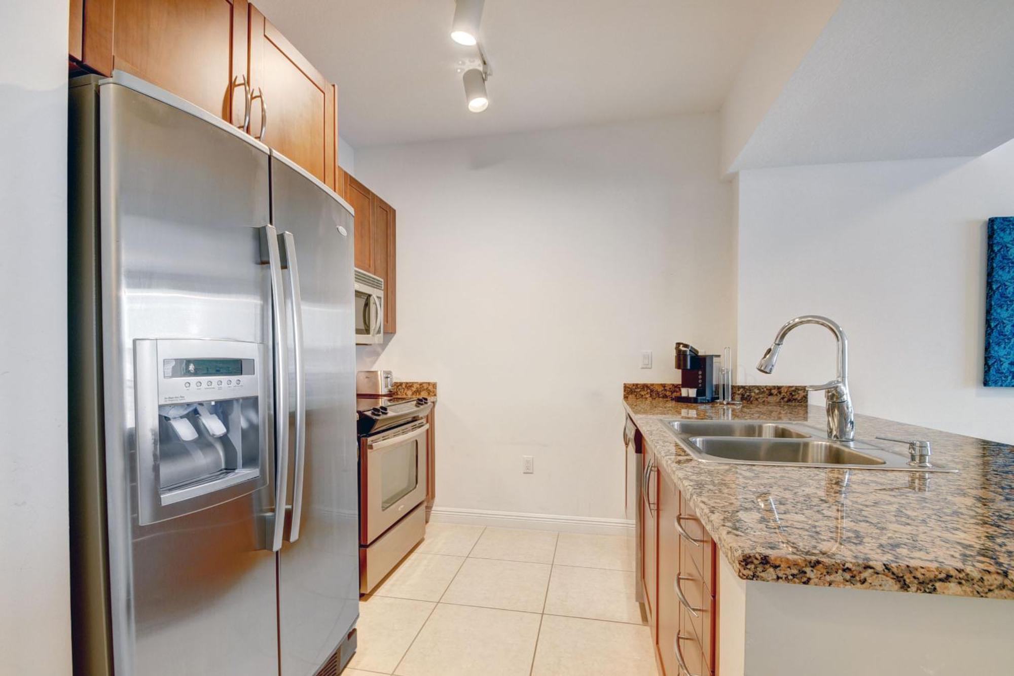Amazing One-Bedroom In Casa Costa!Beach Pass Inc! 보인톤비치 외부 사진
